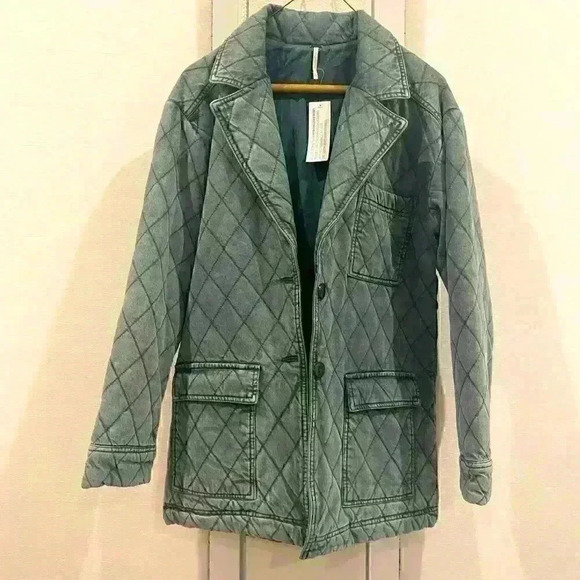 Young Fabulous & Broke Walker Quilted jacket -Oversized XS - can fit up to Sz M - Picture 1 of 7